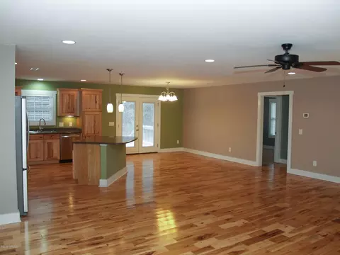 876 Sloop Point Rd, Hampstead, NC 28443 photo 5