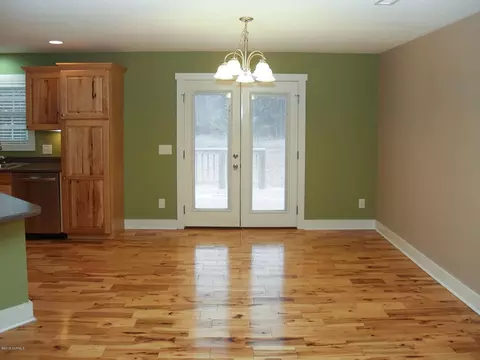 876 Sloop Point Rd, Hampstead, NC 28443 photo 11