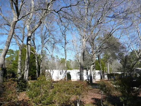 748 Lea Dr Ext, Hampstead, NC 28443 photo 3