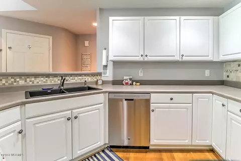 650 Sloop Pointe Ln, Kure Beach, NC 28449 photo 12