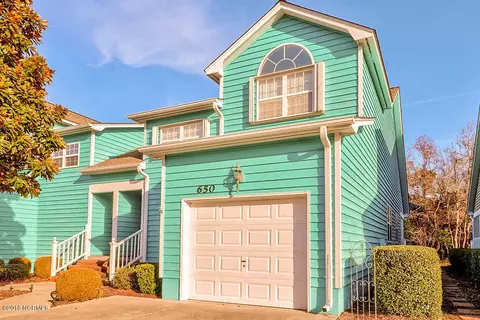 650 Sloop Pointe Ln, Kure Beach, NC 28449 photo 4