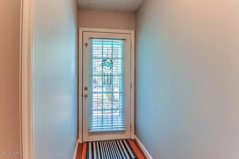 650 Sloop Pointe Ln, Kure Beach, NC 28449 photo 5