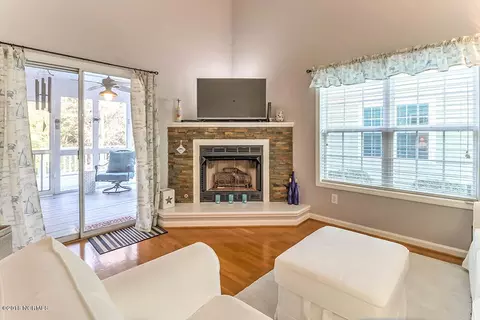 650 Sloop Pointe Ln, Kure Beach, NC 28449 photo 14