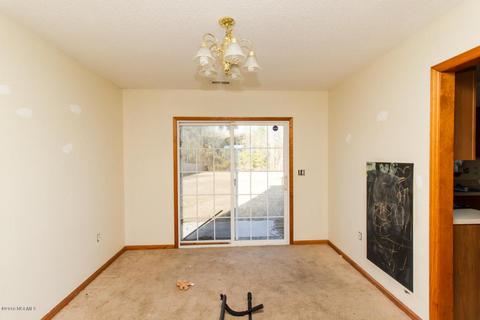109 Appleton Ln, Richlands, NC 28574 photo 12