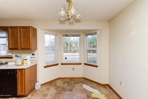 109 Appleton Ln, Richlands, NC 28574 photo 18
