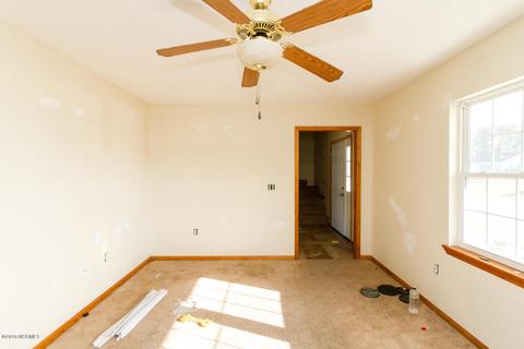 109 Appleton Ln, Richlands, NC 28574 photo 11