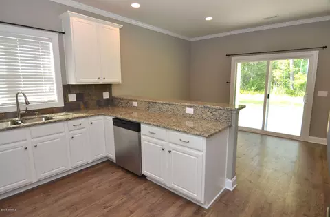 299 Century Rd, Hampstead, NC 28443 photo 10