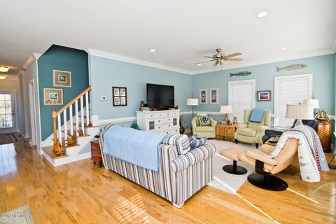 141 Sunset Dr, Swansboro, NC 28584 photo 8
