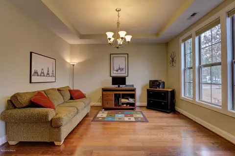 38 Thornton Dr, Hampstead, NC 28443 photo 5