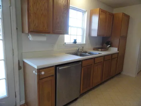 101 Fodder Dr, Hubert, NC 28539 photo 9