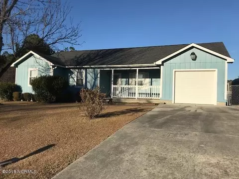 112 Pine Needle Dr, Hubert, NC 28539 photo 2