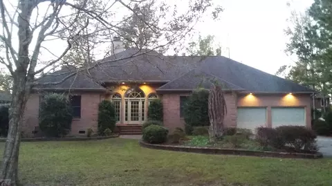 204 Lakeview Dr, Hampstead, NC 28443 photo 1
