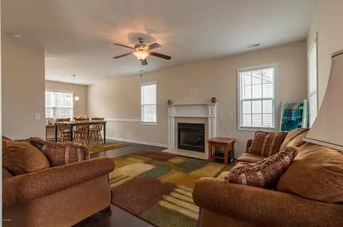 302 S Windy Ridge Rd, Hubert, NC 28539 photo 4
