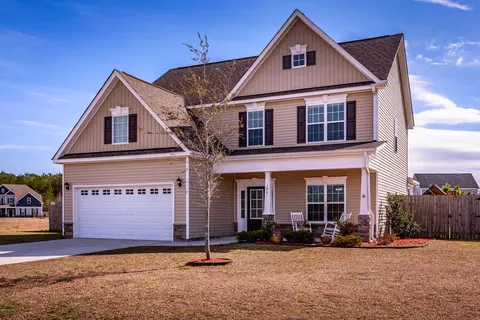 106 Willow Bridge Dr, Stella, NC 28582 photo 1