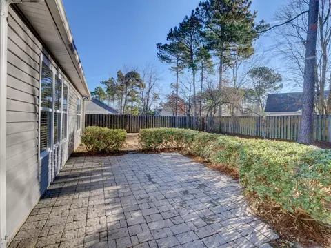 110 Bay Tree Cir, Hampstead, NC 28443 photo 22