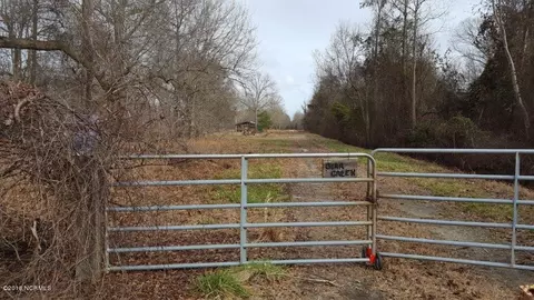 910 Loftin Farm Rd, Dover, NC 28526 photo 2