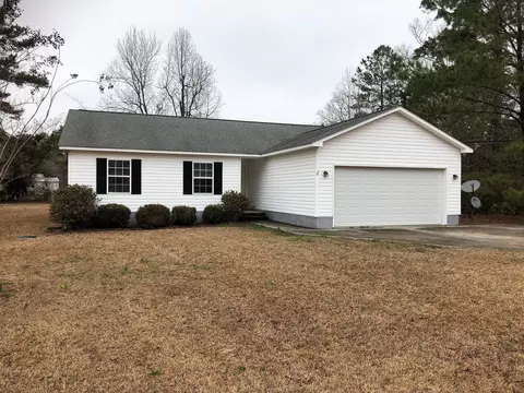 107 Trinity Dr, New Bern, NC 28560 photo 1