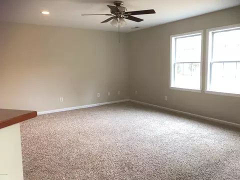 107 Trinity Dr, New Bern, NC 28560 photo 9
