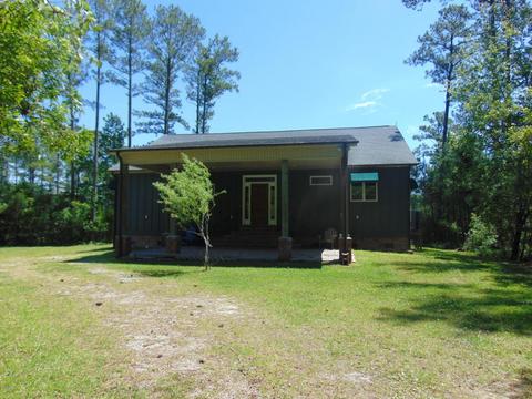 256 Spring Dr, Aurora, NC 27806 photo 1