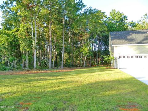 807 Dan Owen Dr, Hampstead, NC 28443 photo 2