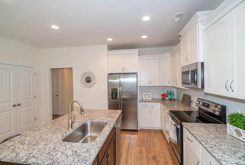 807 Dan Owen Dr, Hampstead, NC 28443 photo 12