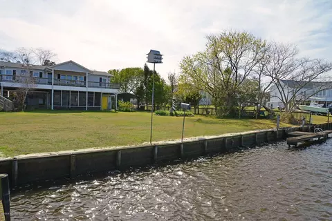 3003 Whichards Beach Rd, Chocowinity, NC 27817 photo 9