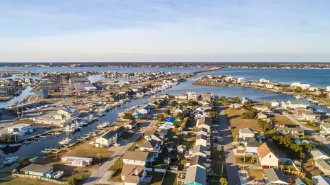 127 E Bogue Blvd, Atlantic Beach, NC 28512 photo 32