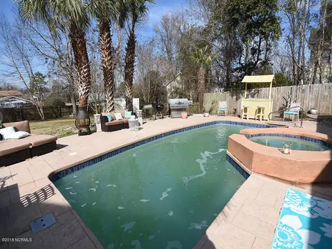 704 Hughes Rd, Hampstead, NC 28443 photo 22