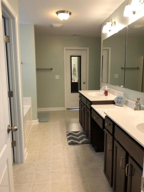 112 Katydid Ct, Hampstead, NC 28443 photo 34