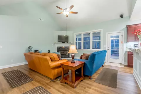 173 Mansfield Ct, Hampstead, NC 28443 photo 16