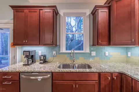 173 Mansfield Ct, Hampstead, NC 28443 photo 23