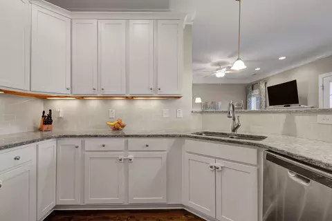 34 W Conolly Ct, Hampstead, NC 28443 photo 9