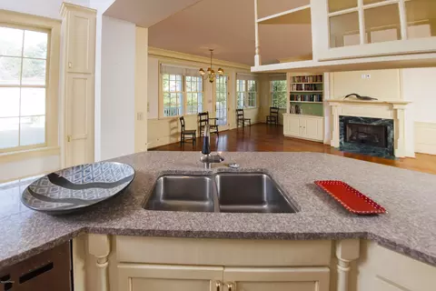 524 E Front St, New Bern, NC 28560 photo 23