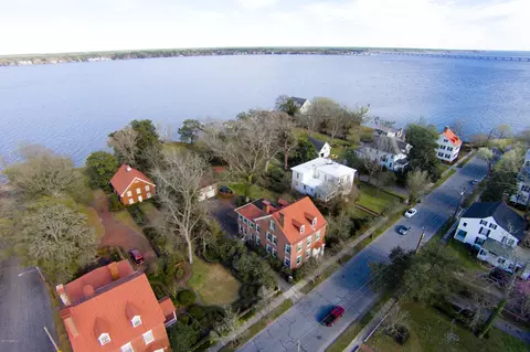 524 E Front St, New Bern, NC 28560 photo 82