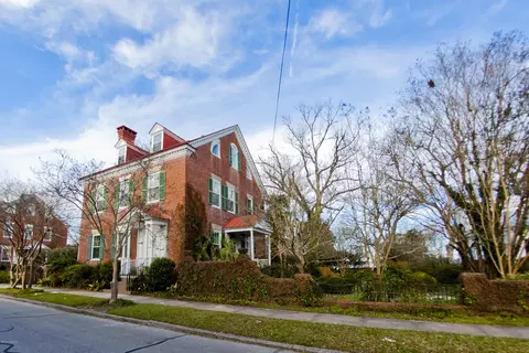 524 E Front St, New Bern, NC 28560 photo 3