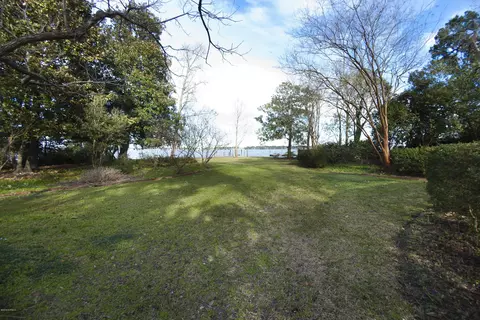 524 E Front St, New Bern, NC 28560 photo 71
