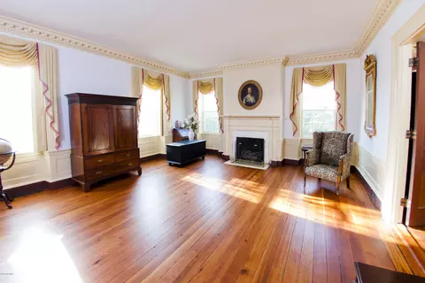 524 E Front St, New Bern, NC 28560 photo 11