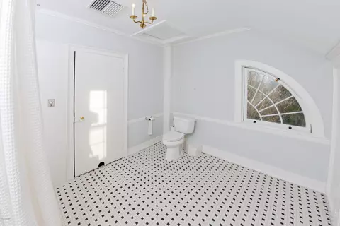 524 E Front St, New Bern, NC 28560 photo 51
