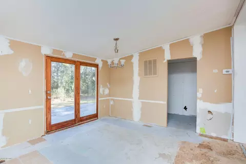 497 Groves Point Dr, Hampstead, NC 28443 photo 13