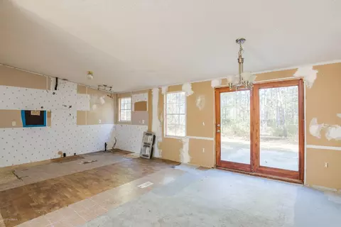497 Groves Point Dr, Hampstead, NC 28443 photo 12