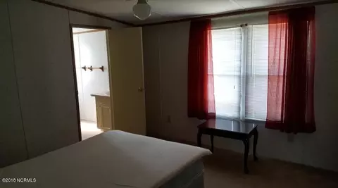 240 Bermuda Dr, Hampstead, NC 28443 photo 7