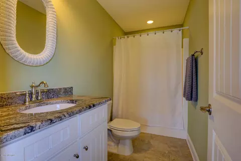 109 E High Bluff Dr, Hampstead, NC 28443 photo 31