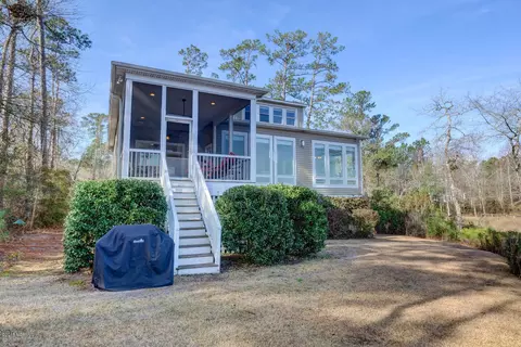 109 E High Bluff Dr, Hampstead, NC 28443 photo 44
