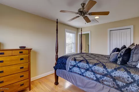 109 E High Bluff Dr, Hampstead, NC 28443 photo 33
