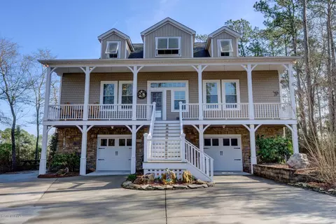 109 E High Bluff Dr, Hampstead, NC 28443 photo 1