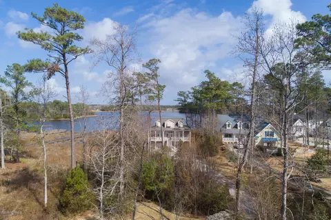 109 E High Bluff Dr, Hampstead, NC 28443 photo 48