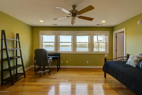 109 E High Bluff Dr, Hampstead, NC 28443 photo 29