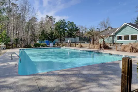 109 E High Bluff Dr, Hampstead, NC 28443 photo 36
