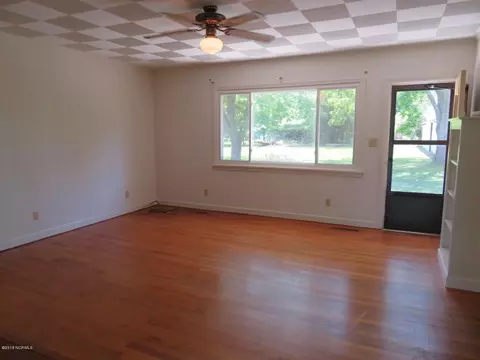 103 N Second Ave, New Bern, NC 28560 photo 6