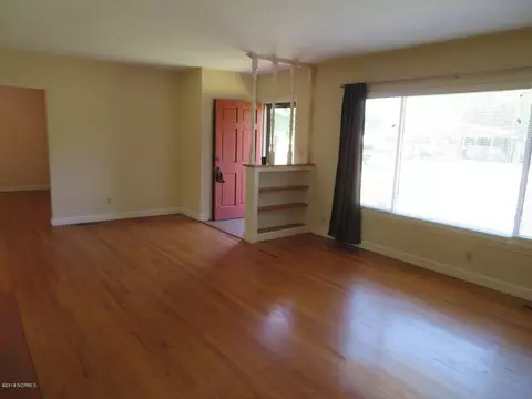 103 N Second Ave, New Bern, NC 28560 photo 3